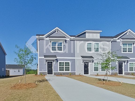 2nd image of 2441 Banyan Cir