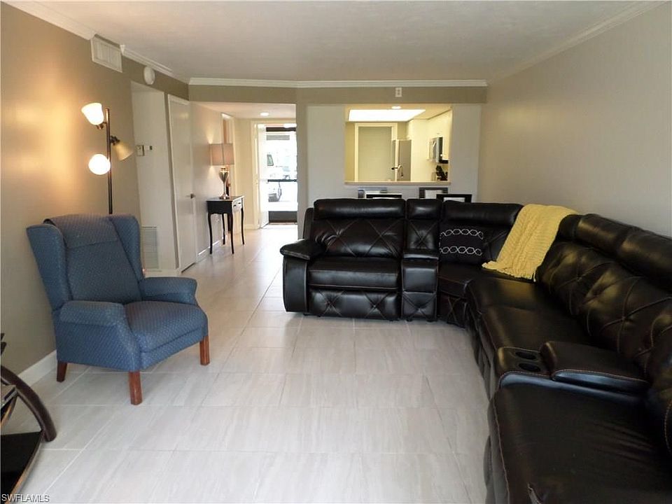 1st image of 25810 Cockleshell Dr #117