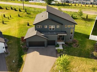 5028 Airlake Draw, Woodbury, MN 55129