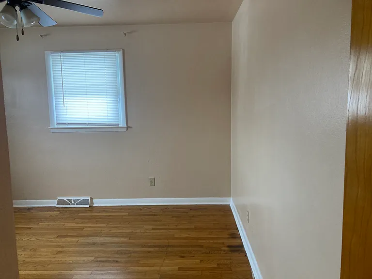1409 Mittendorf Dr — Photo 17