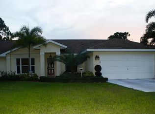 5652 SW Mistletoe Ln, Palm City, FL 34990