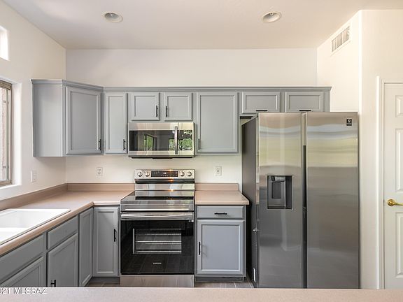 2nd image of 655 W Vistoso Highlands Dr APT 107