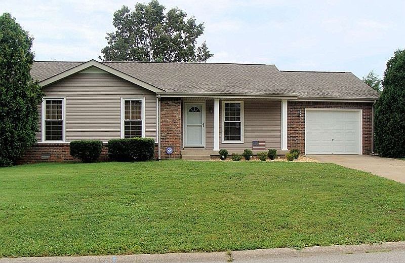 1st image of 209 Marshall Dr