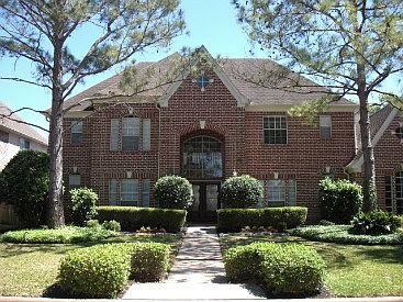 1st image of 2419 Rose Hollow Dr