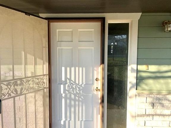 5th image of 2906 Tioga Ave