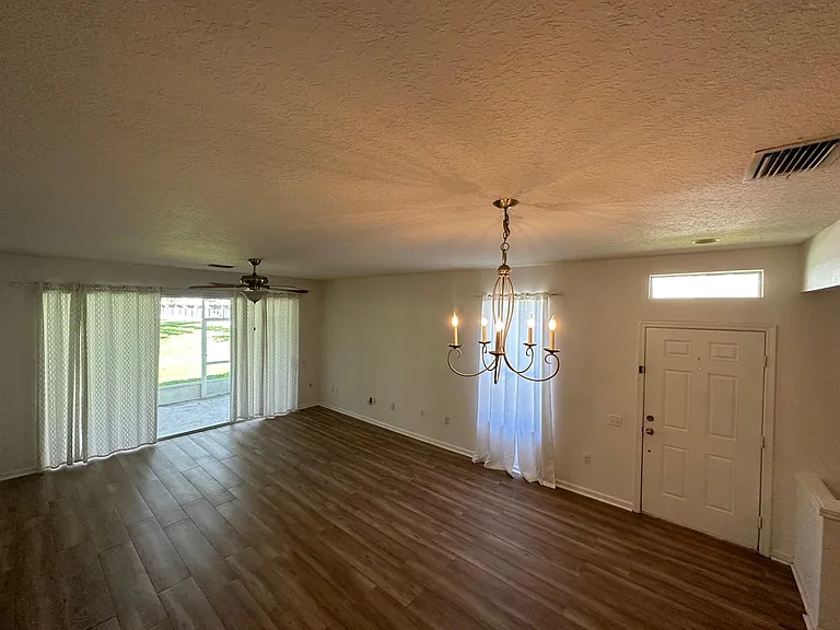 7163 83rd Dr E — Photo 10