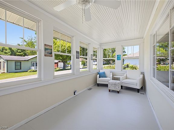 5th image of 17500 Lundys Ln