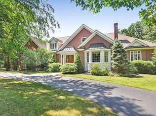 9 Stratford Way, Lincoln, MA 01773