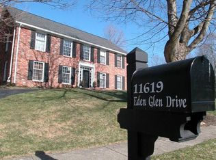 11619 Eden Glen Dr, Carmel, IN 46033