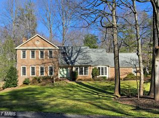 11134 Flora Lee Dr, Fairfax Station, VA 22039