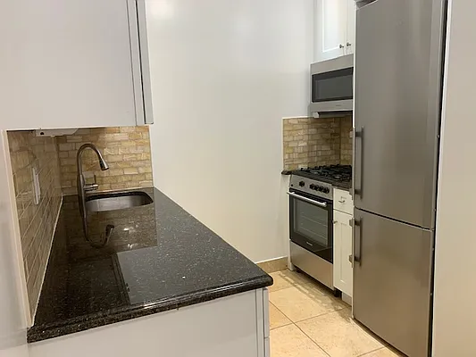 Rented by CitySites Real Estate Group | media 28