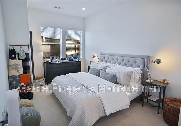 26955 Prospector Rd #303 — Photo 8