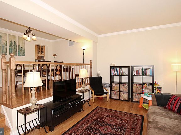 5th image of 6320 Teakwood Ct