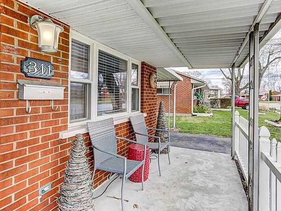 2nd image of 311 Astor Ave