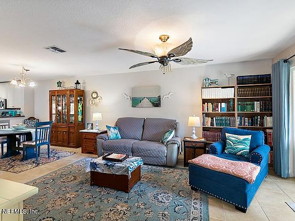 5th image of 11 ARBOR CLUB Drive #212