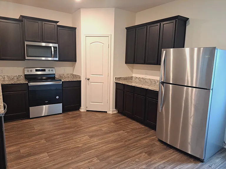19005 Quiet Range Dr — Photo 9