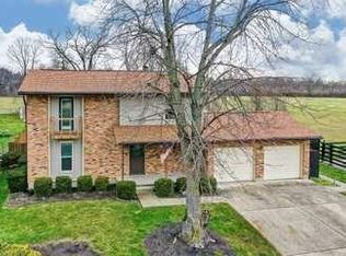 2234 Trinity Dr, Middletown, OH 45044