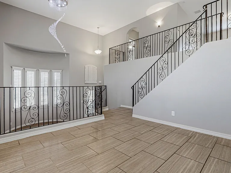 14293 Meadow Lake Ave — Photo 18