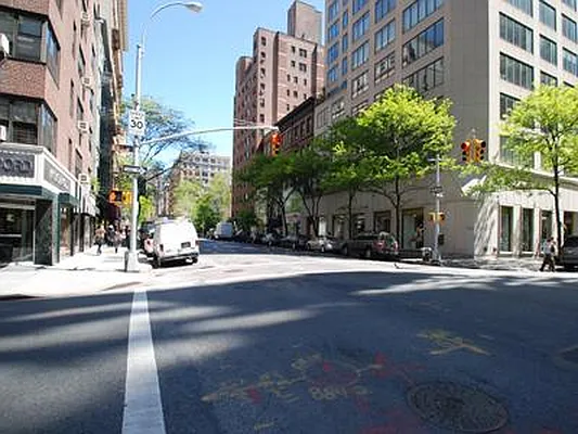 Rented by Buchbinder & Warren | media 22