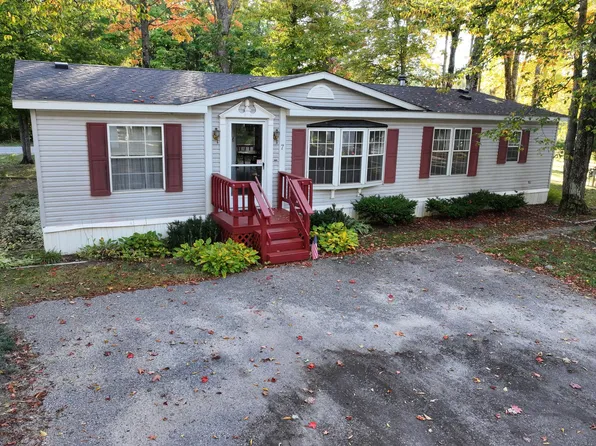 7 S Alpine Ct, Gaylord, MI 49735