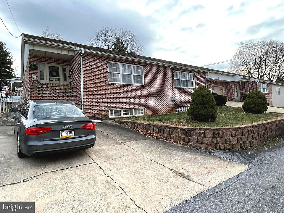2nd image of 31 S 1st Ave
