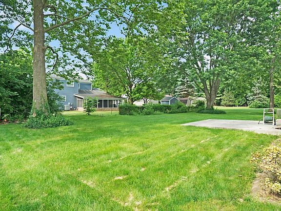 2nd image of 1181 Hepplewhite Ct