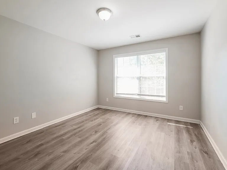 8074 Colton Creek Way — Photo 15