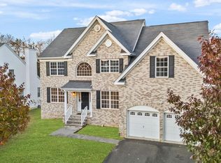 71 Winding Way, Princeton, NJ 08540