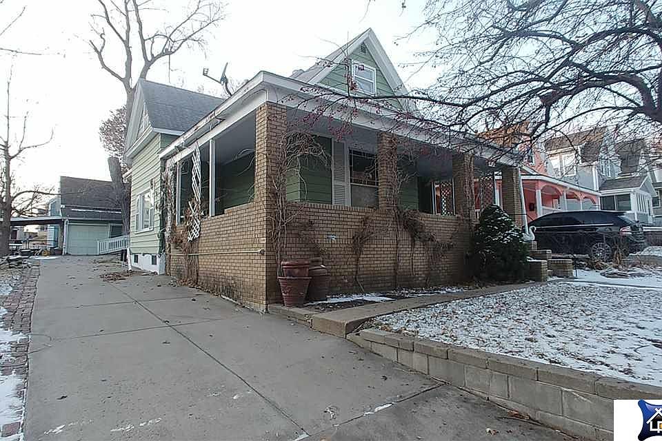 1st image of 4750 S 18th St