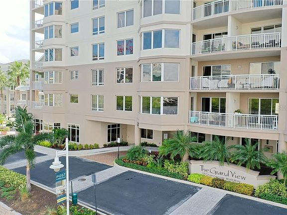 4th image of 371 Channelside Walkway Way #1202