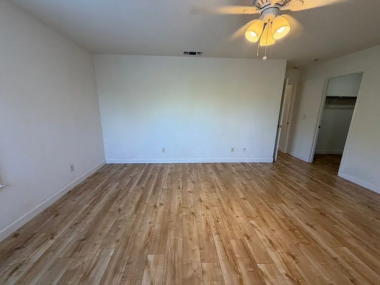 50 Corrietta Ct — Photo 34
