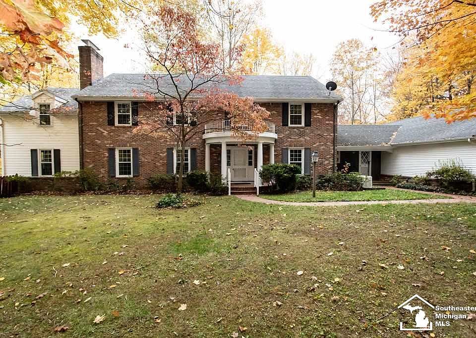 1st image of 7007 Brookside Dr