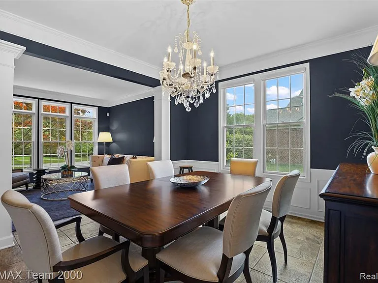 1248 Lasalle Rd — Photo 24