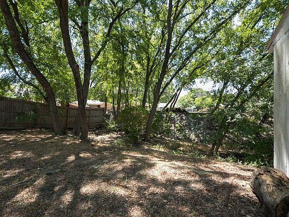 5th image of 9336 Jennie Lee Ln