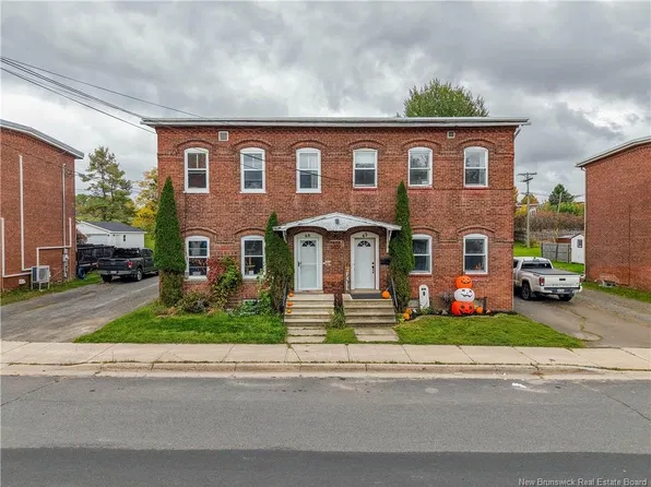 42 Morrison St, Fredericton, NB E3A 4M3