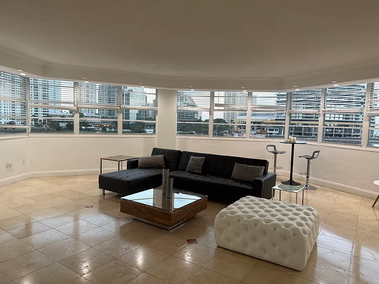 801 Brickell Bay Dr #470 — Photo 34
