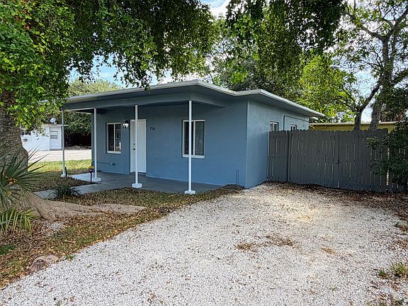2nd image of 716 NW 17TH Avenue