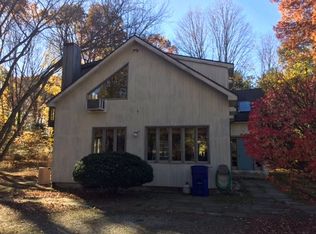 135 Partrick Ave, Norwalk, CT 06851