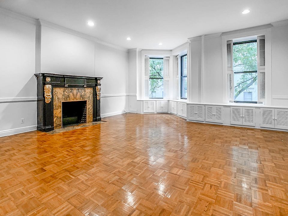1st image of 40 E 64th St APT 7