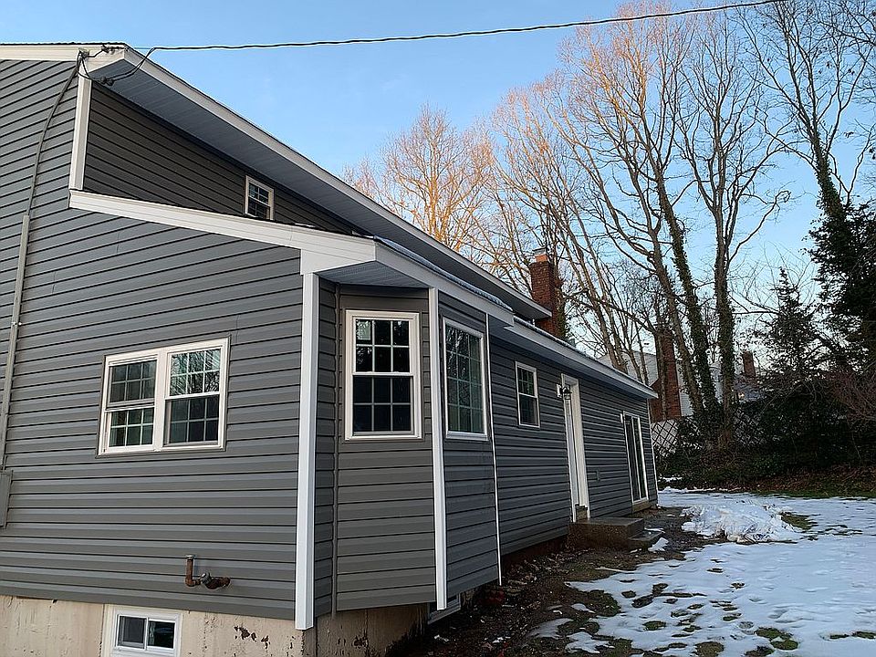 2nd image of 56 Sheryl Cres