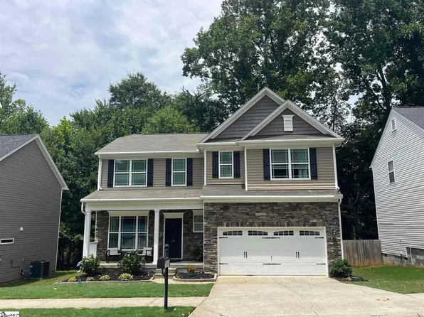 34 Killarney Ln, Greer, SC 29650