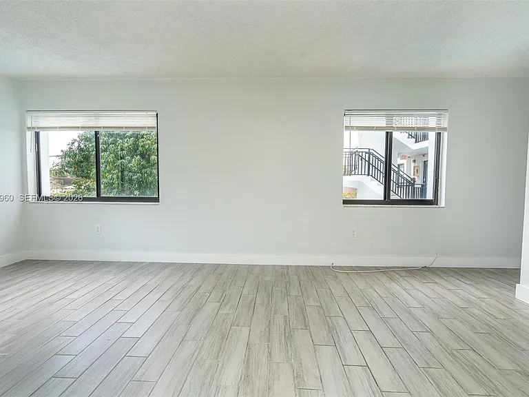 810 Salzedo St #15 — Photo 8