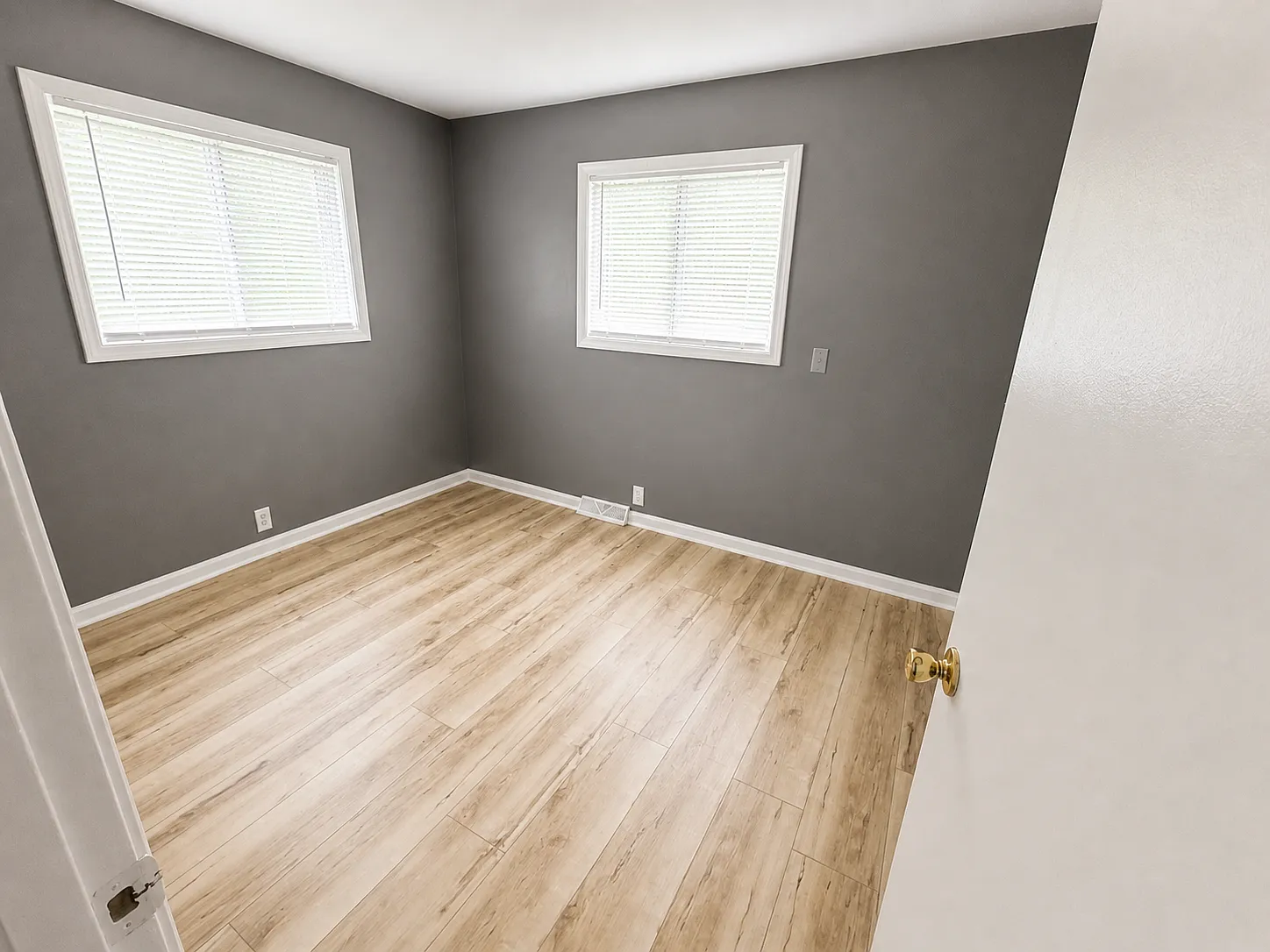 3 bed, 1800 sqft, $1,649 — Photo 4