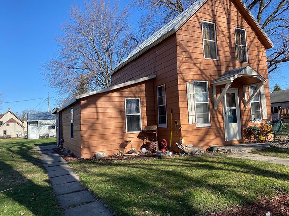 207 Holmes Ave