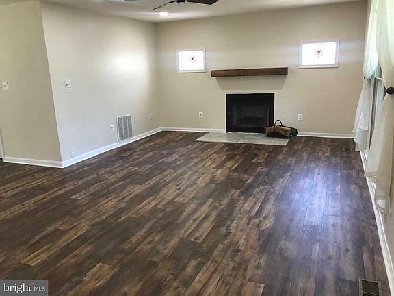 2nd image of 343 North Dr