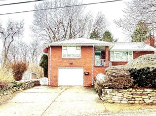 148 Saint Rose Dr, Verona, PA