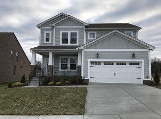 2027 Hedgelawn Dr, Lebanon, TN 37090