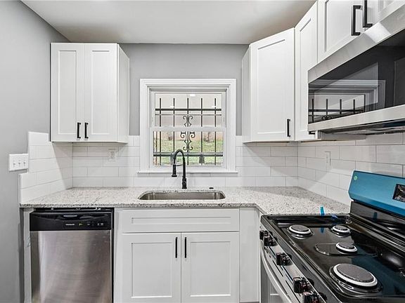 5th image of 2052 Brannen Rd SE