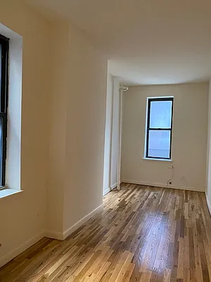 Rented by Cohen Smith Chang LLC | media 11