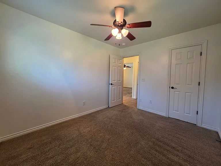 107 Hardesty Dr — Photo 27
